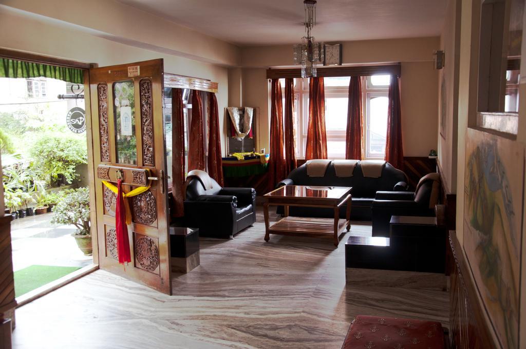 Rabdentse Residency Otel Pemayangtse Dış mekan fotoğraf