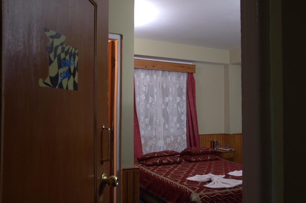 Rabdentse Residency Otel Pemayangtse Dış mekan fotoğraf